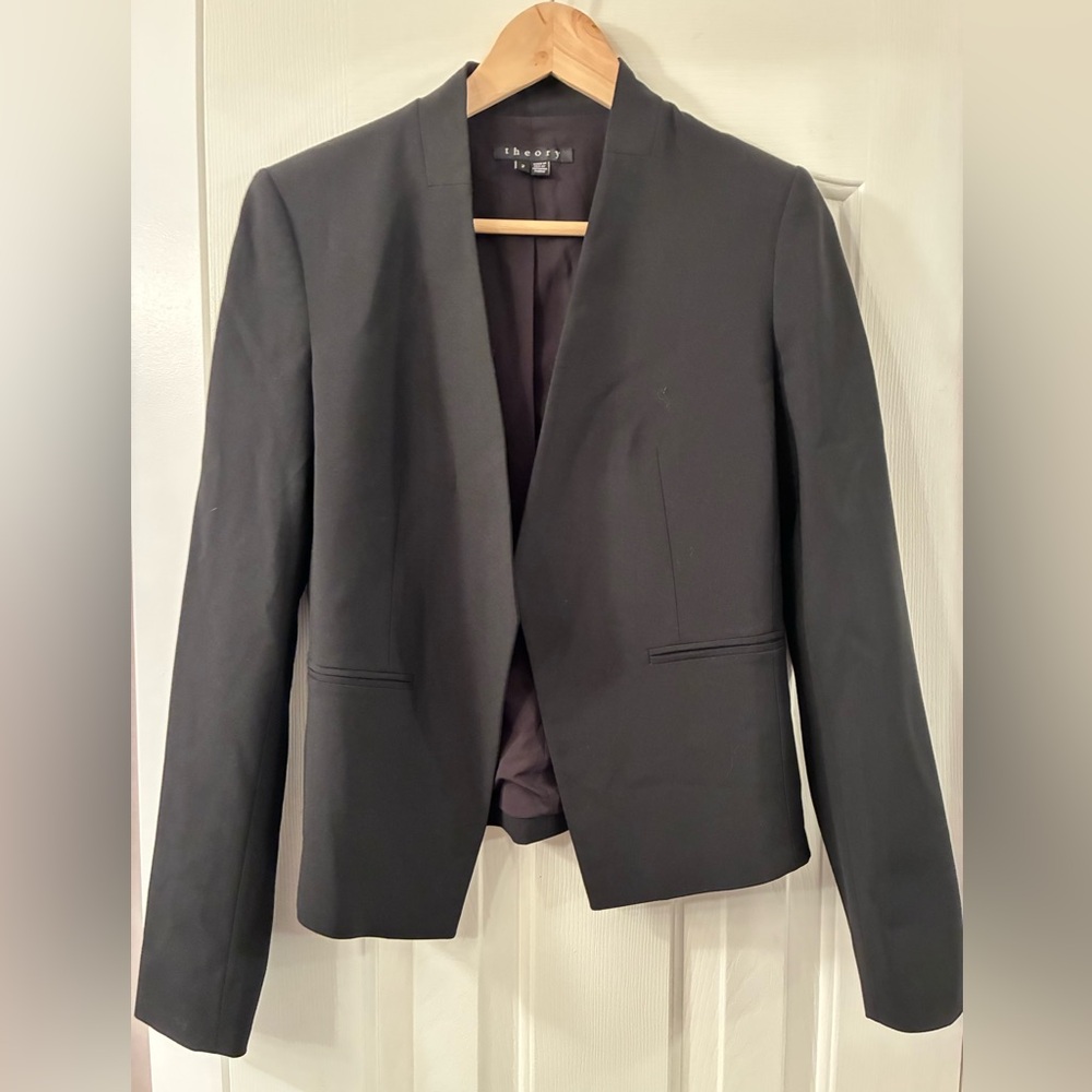Theory black wool blazer